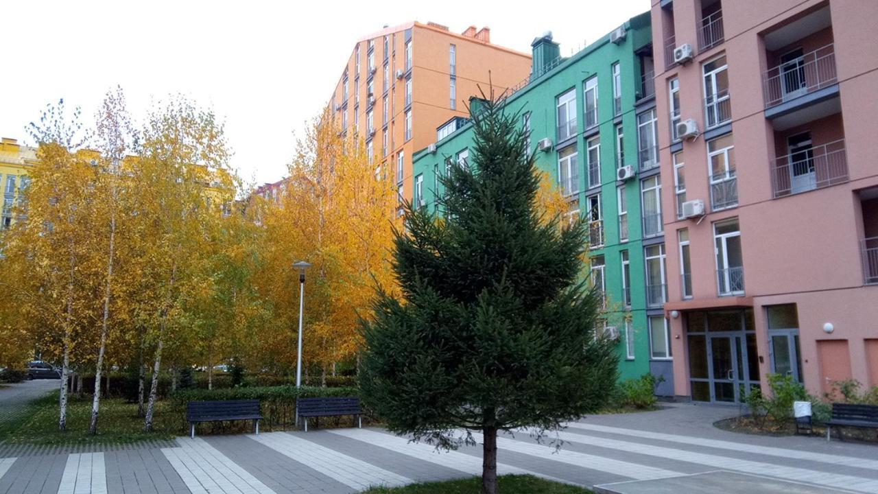 Loft Studio Apartment In The Gated Residential Complex Comfort Town Кт-05 Kiev Exterior foto